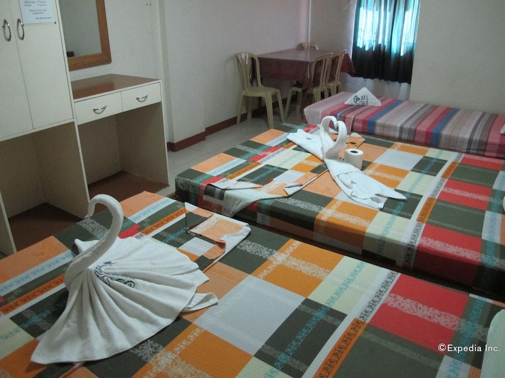 Sea Jewel Beach Resort Puerto Galera Zewnętrze zdjęcie