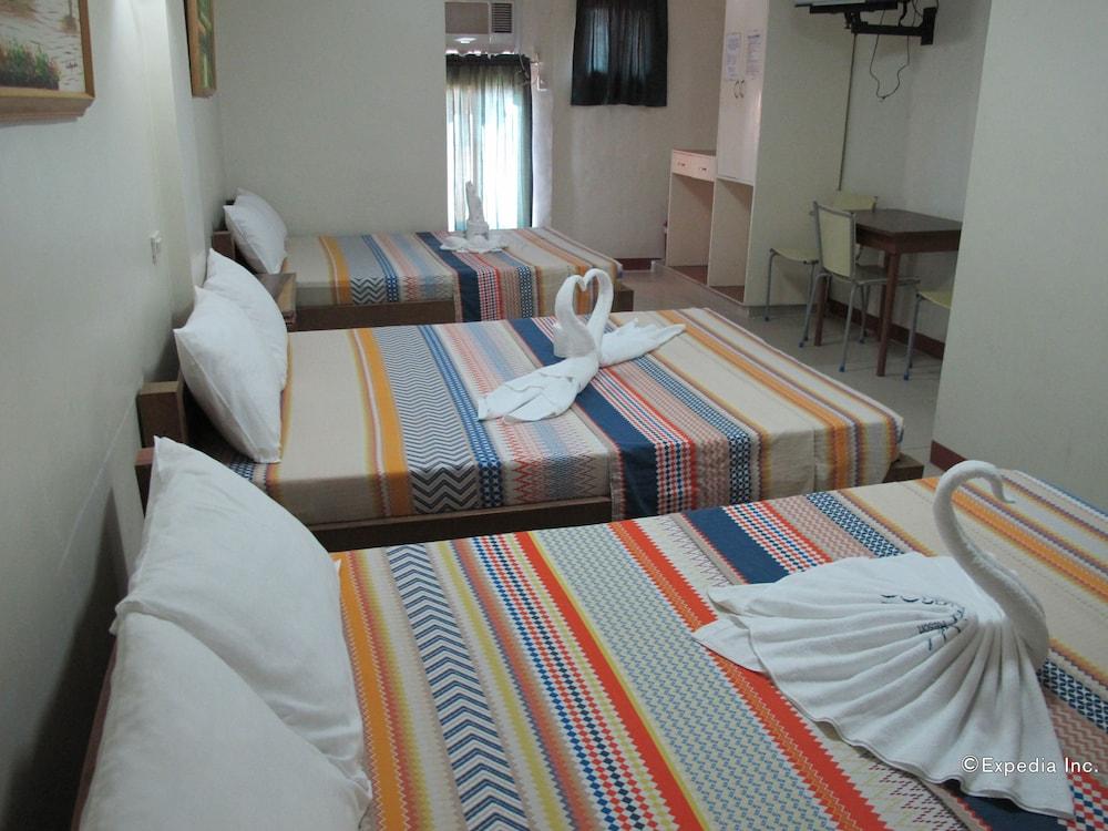 Sea Jewel Beach Resort Puerto Galera Zewnętrze zdjęcie