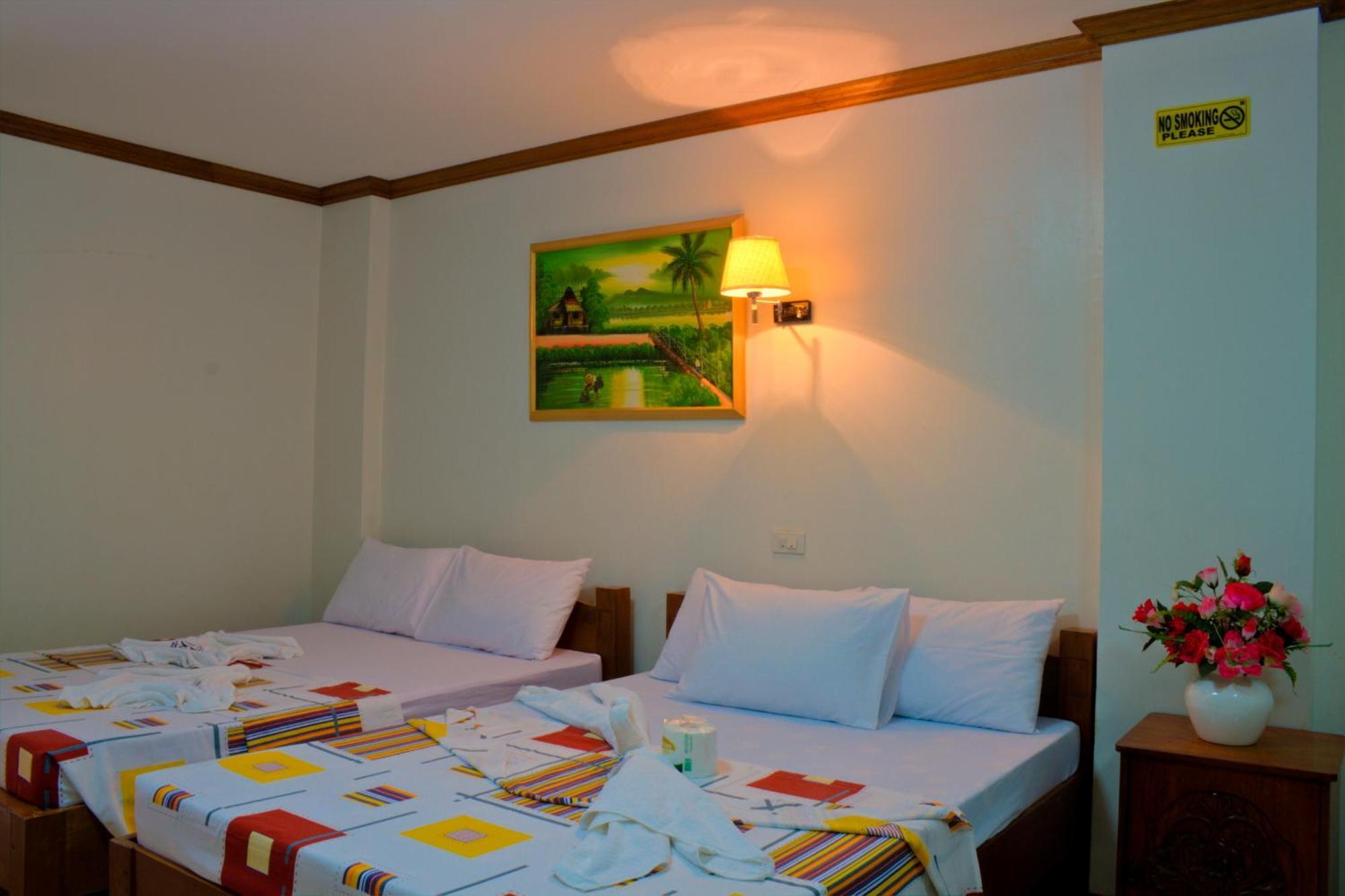 Sea Jewel Beach Resort Puerto Galera Zewnętrze zdjęcie