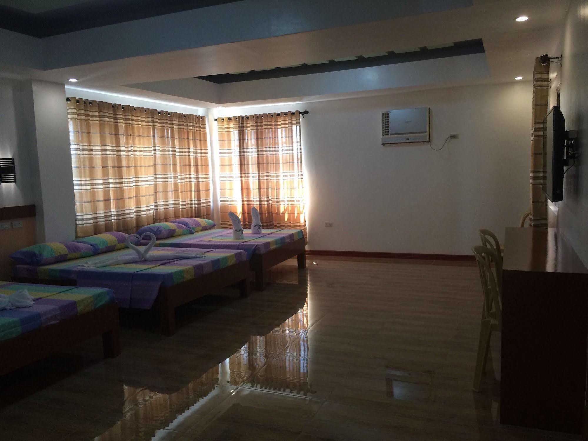 Sea Jewel Beach Resort Puerto Galera Zewnętrze zdjęcie