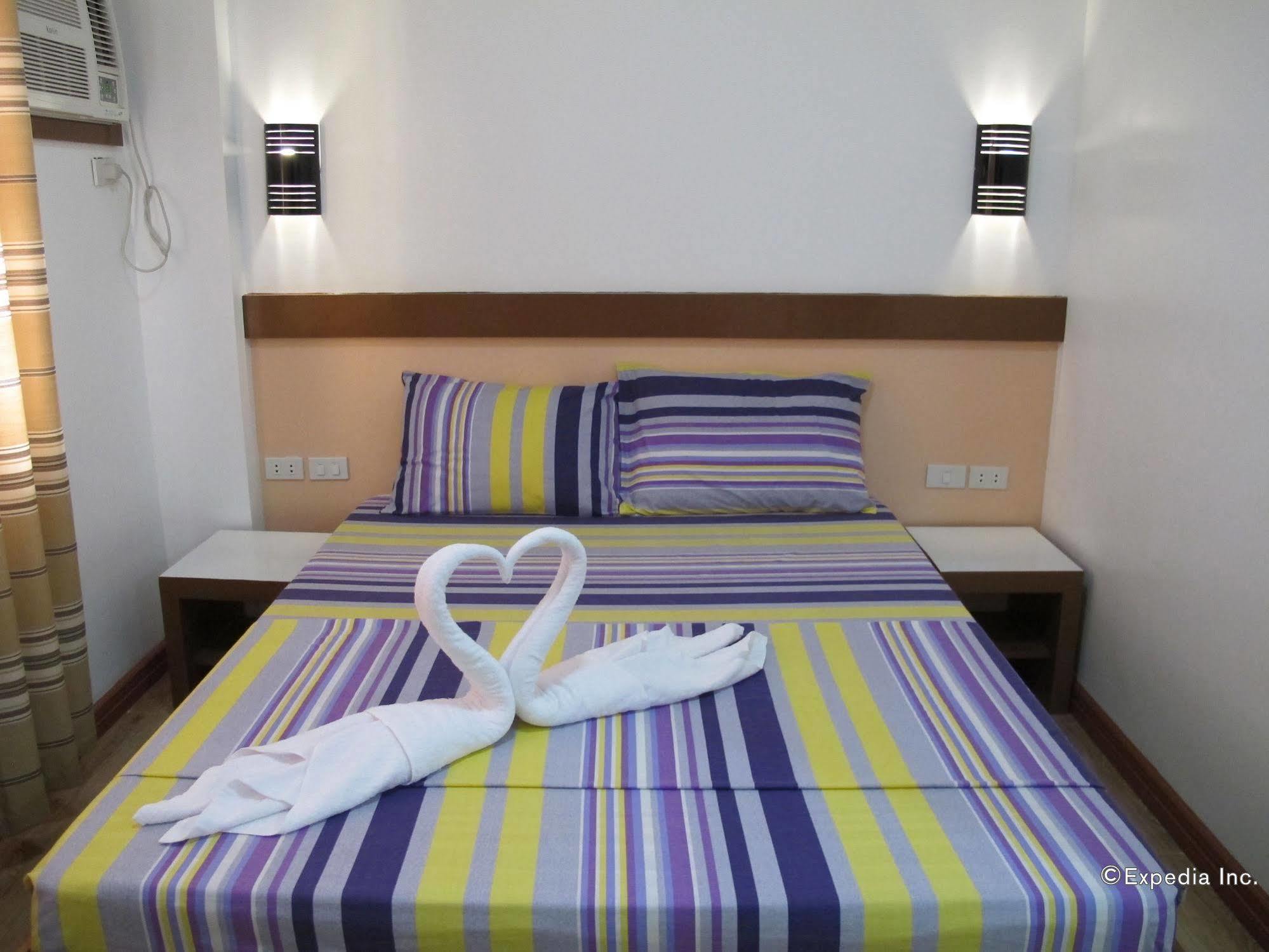 Sea Jewel Beach Resort Puerto Galera Zewnętrze zdjęcie